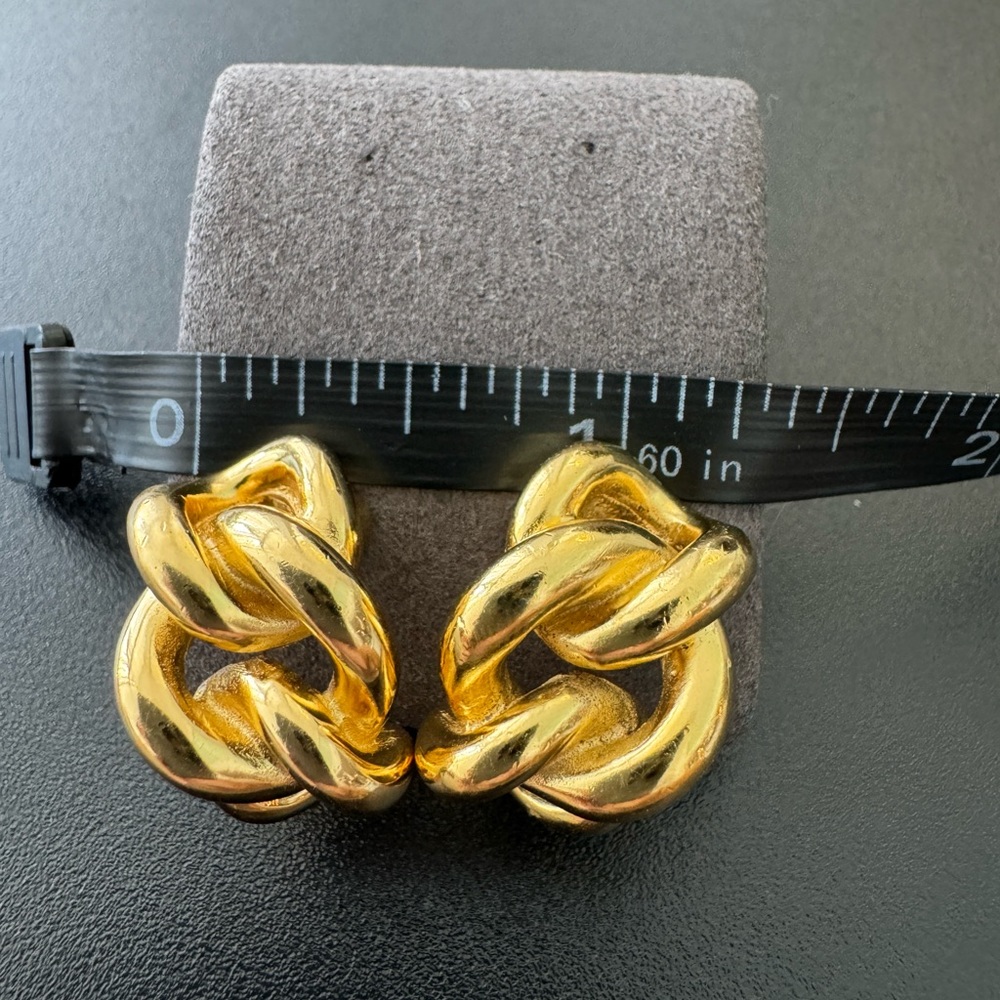 Gold plated Dior vintage chain clip on earrings - Picture 6 of 8